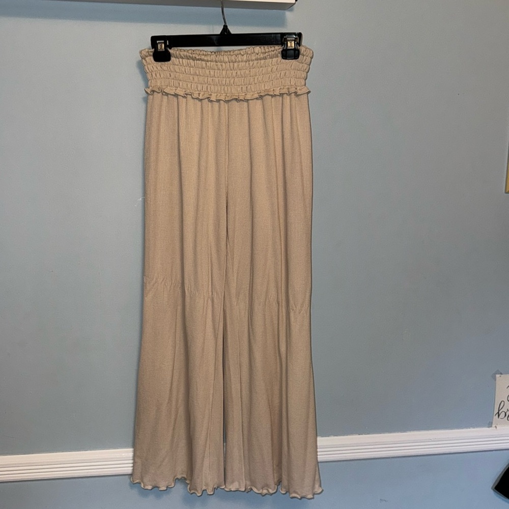 Flowy beach pants size medium
